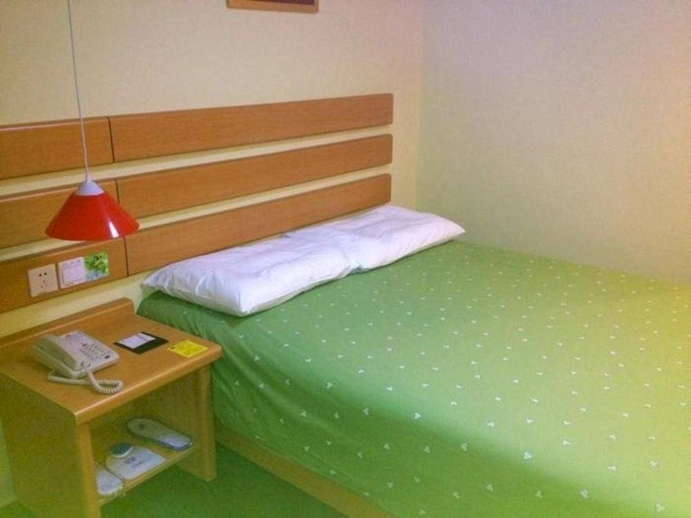 Home Inn Guangzhou Middle Jiefang Road Gongyuanqian Metro Station Exterior photo